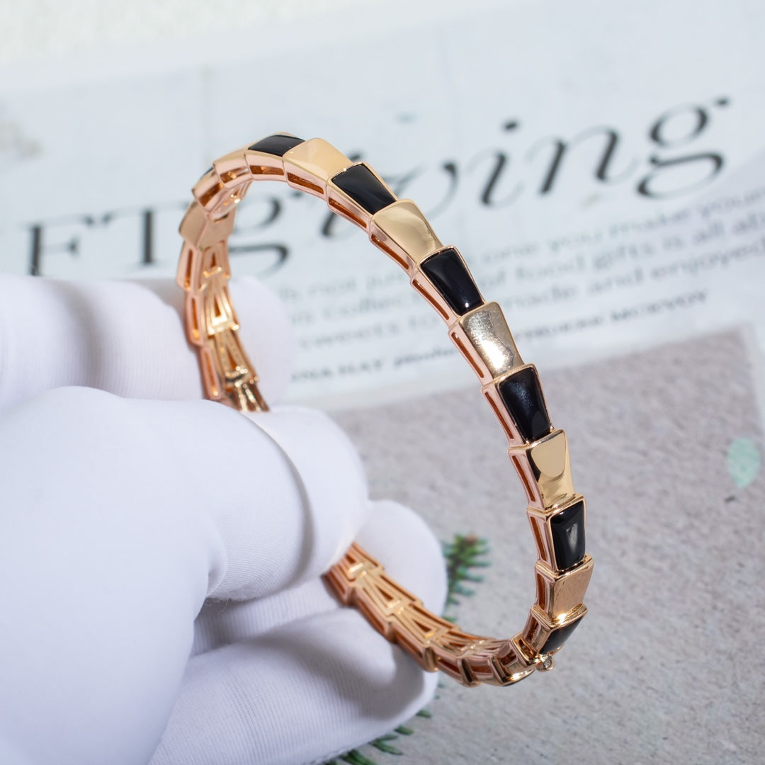 Bvlgari Serpenti Bracelet Pink Gold Onyx