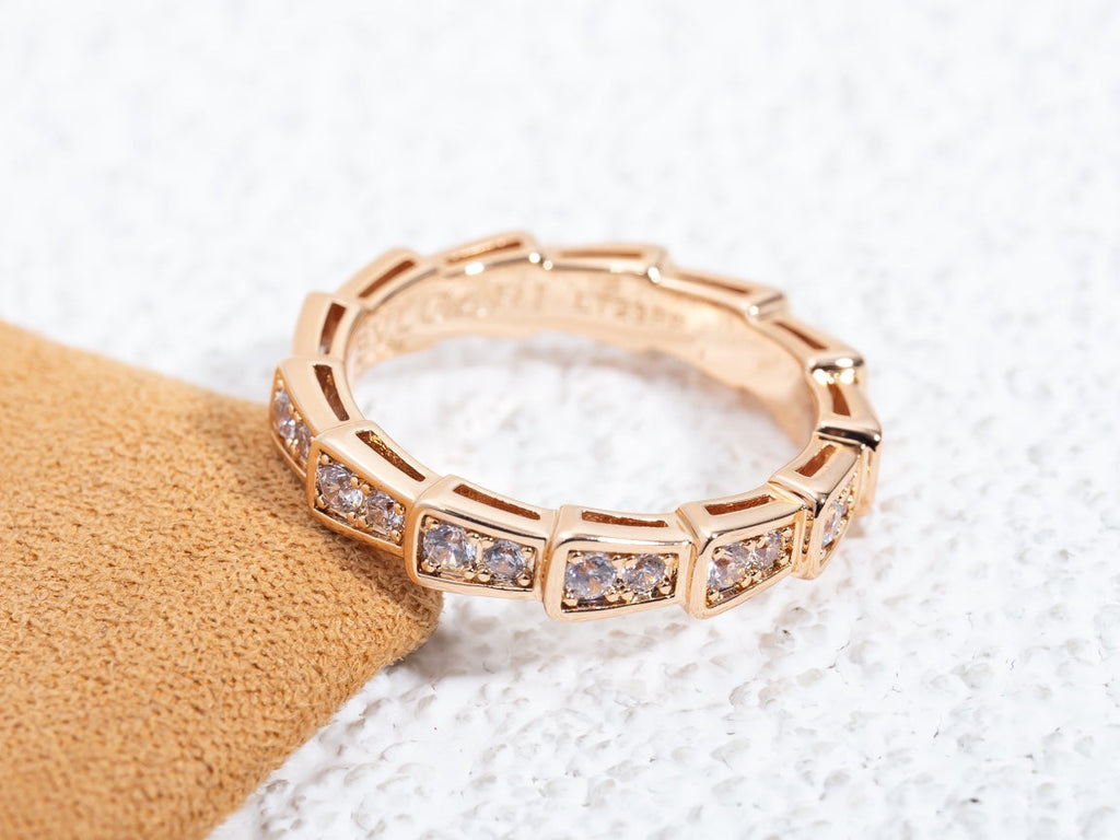 Bvlgari Serpenti Ring Pink Gold Cubic Zirconia Paved 3MM