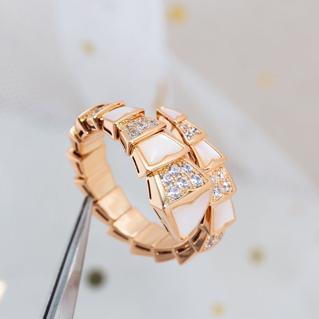 Bvlgari Serpenti Ring Pink Gold Cubic Zirconia MOP