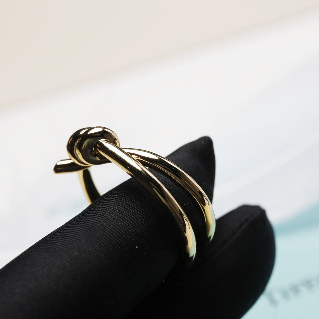 Tiffany Knot Ring Gold
