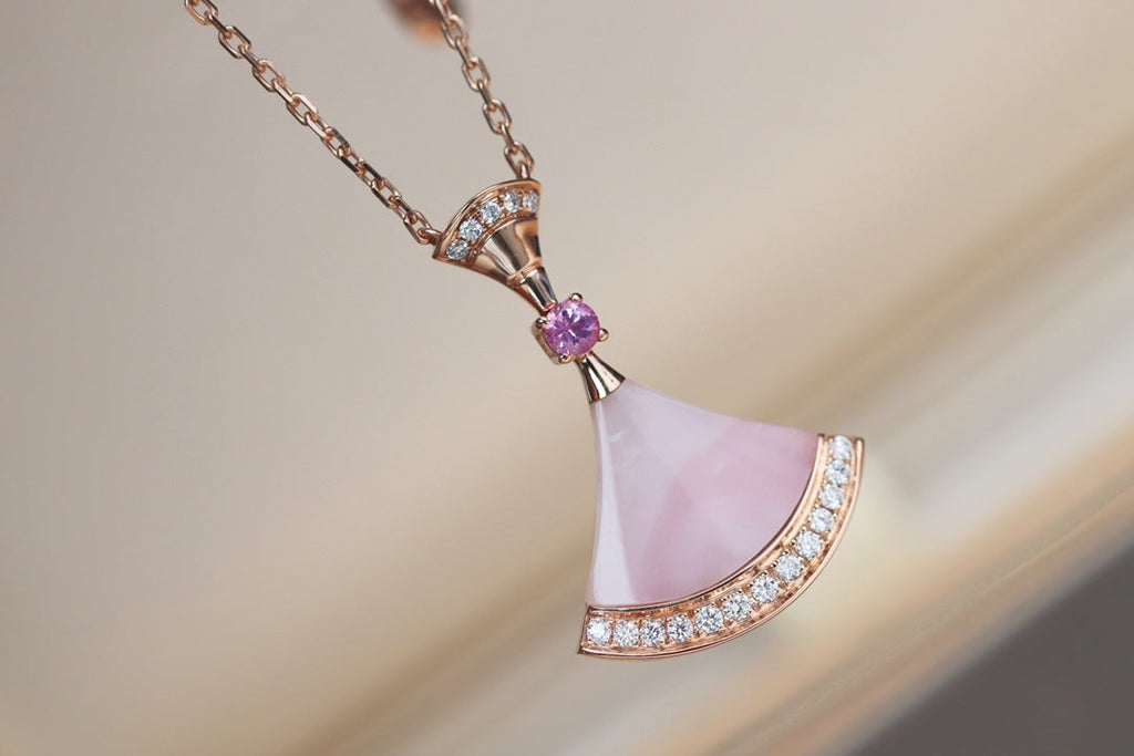 Bvlgari Dream Necklace Pink MOP Cubic Zirconia