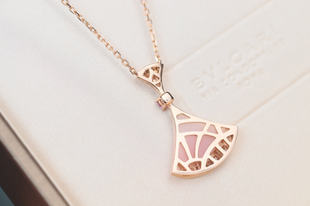 Bvlgari Dream Necklace Pink MOP Cubic Zirconia