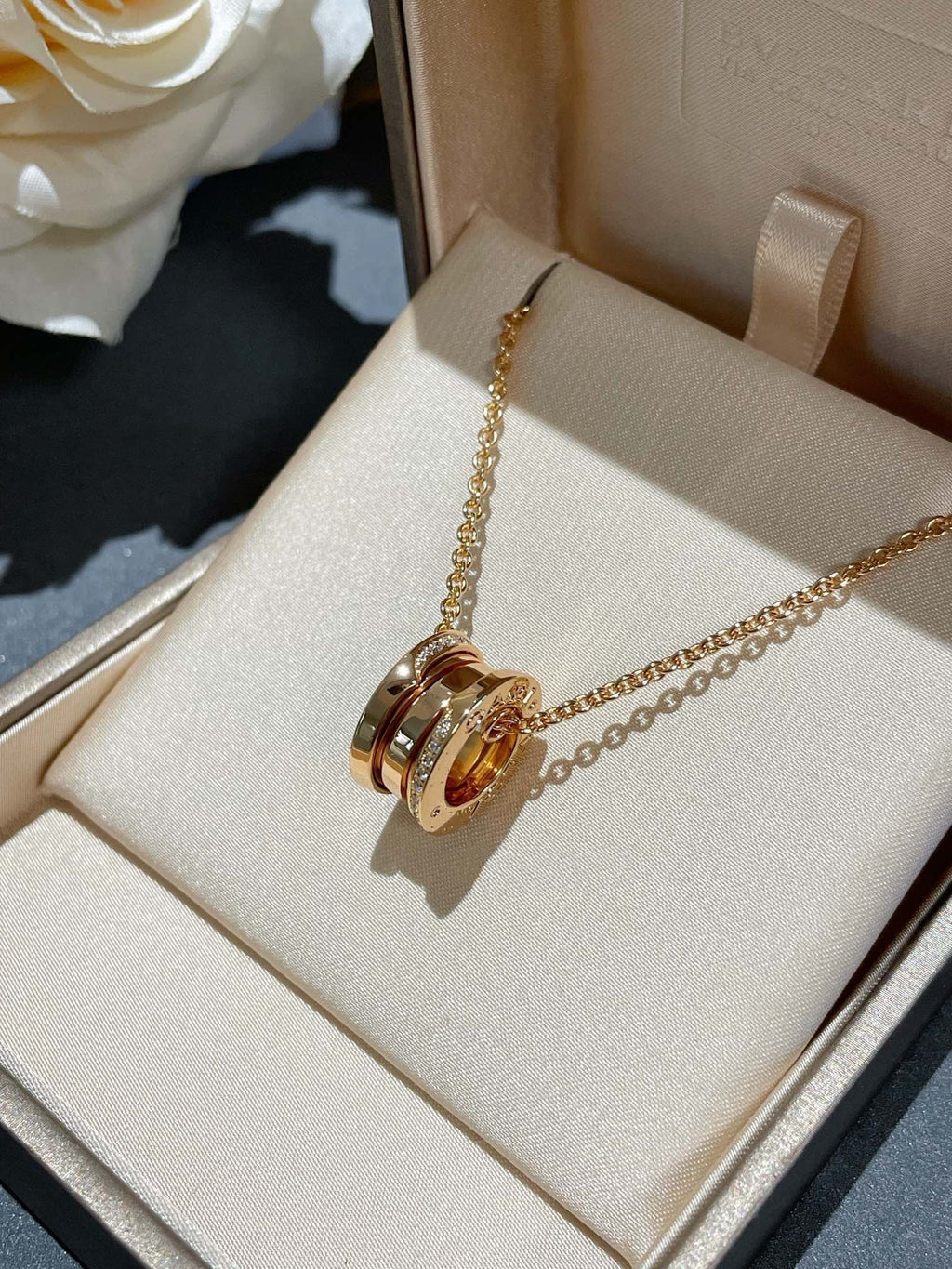 Bvlgari Zero 1 Necklace Cubic Zirconia