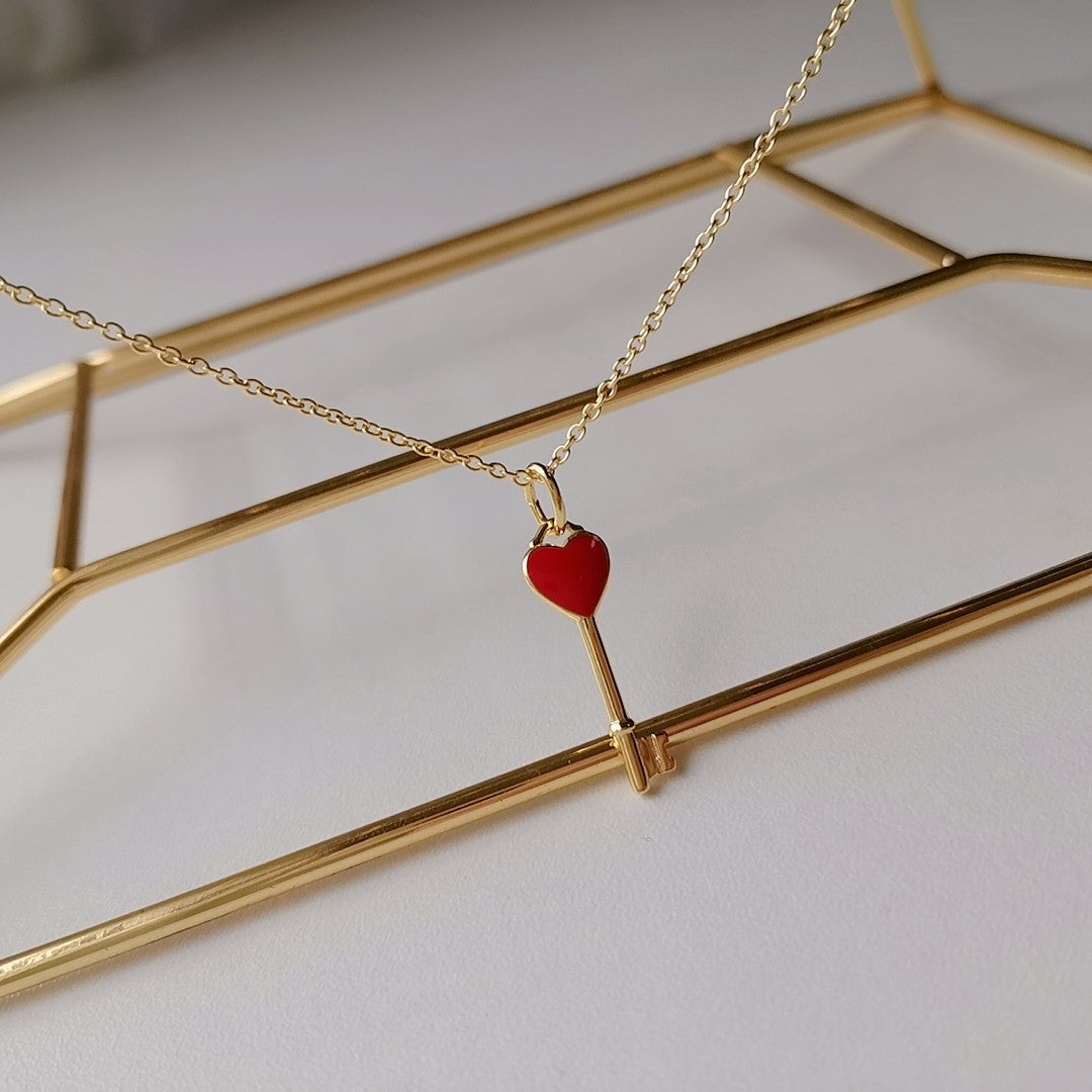 Tiffany Key Pendant Carnelian Heart Gold Necklace