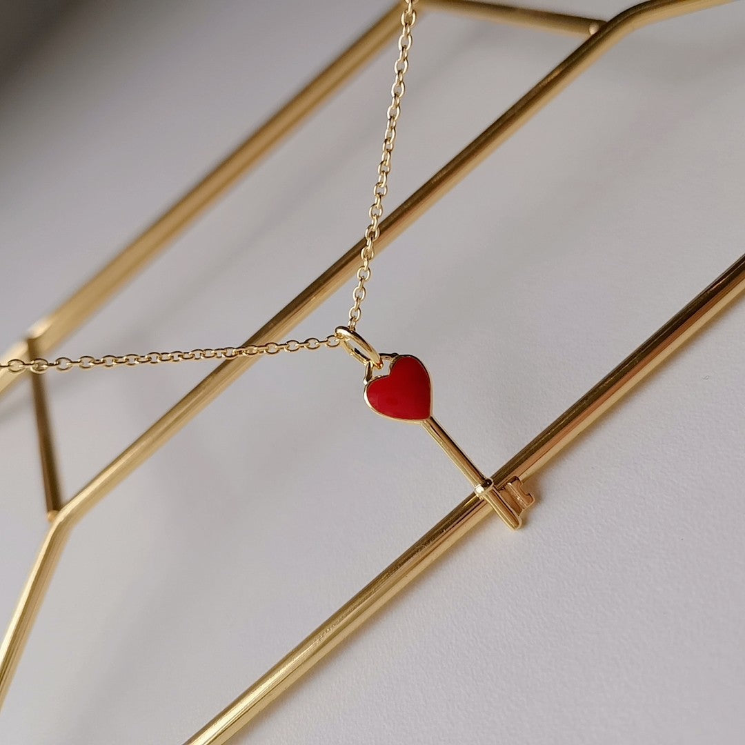 Tiffany Key Pendant Carnelian Heart Gold Necklace