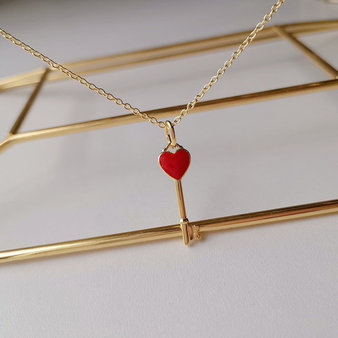 Tiffany Key Pendant Carnelian Heart Gold Necklace