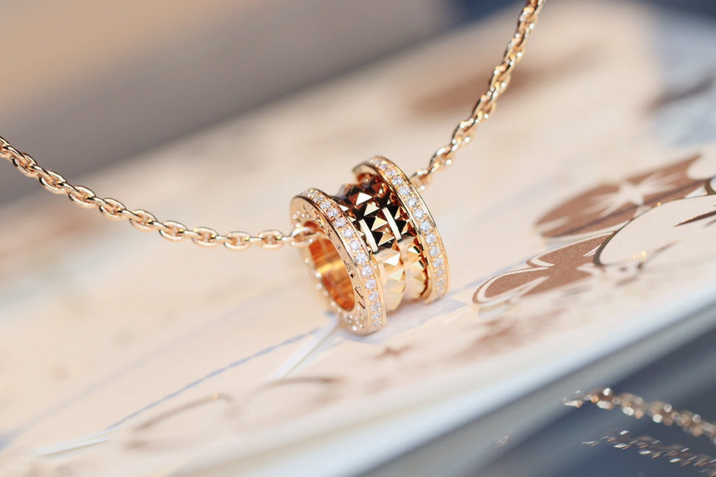 Bvlgari Zero 1 Rock Pendant Pink Gold Necklace