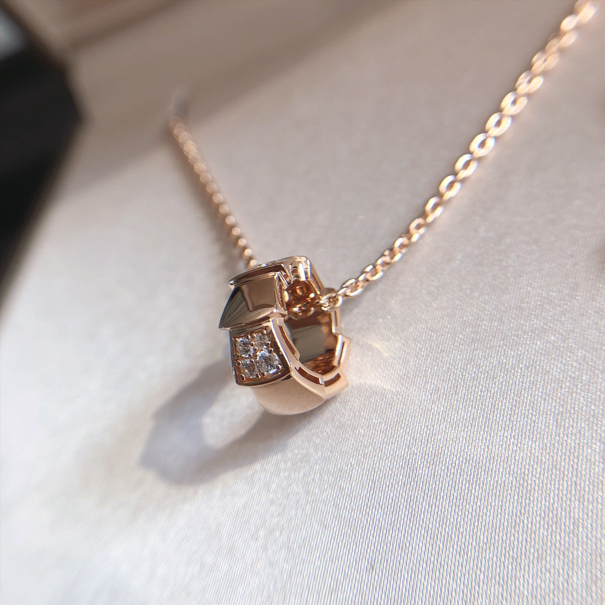 Bvlgari Serpenti Pendant Cubic Zirconia Pink Gold Necklace