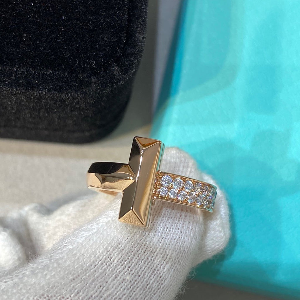 Tiffany T Wire Medium Cubic Zirconia Ring