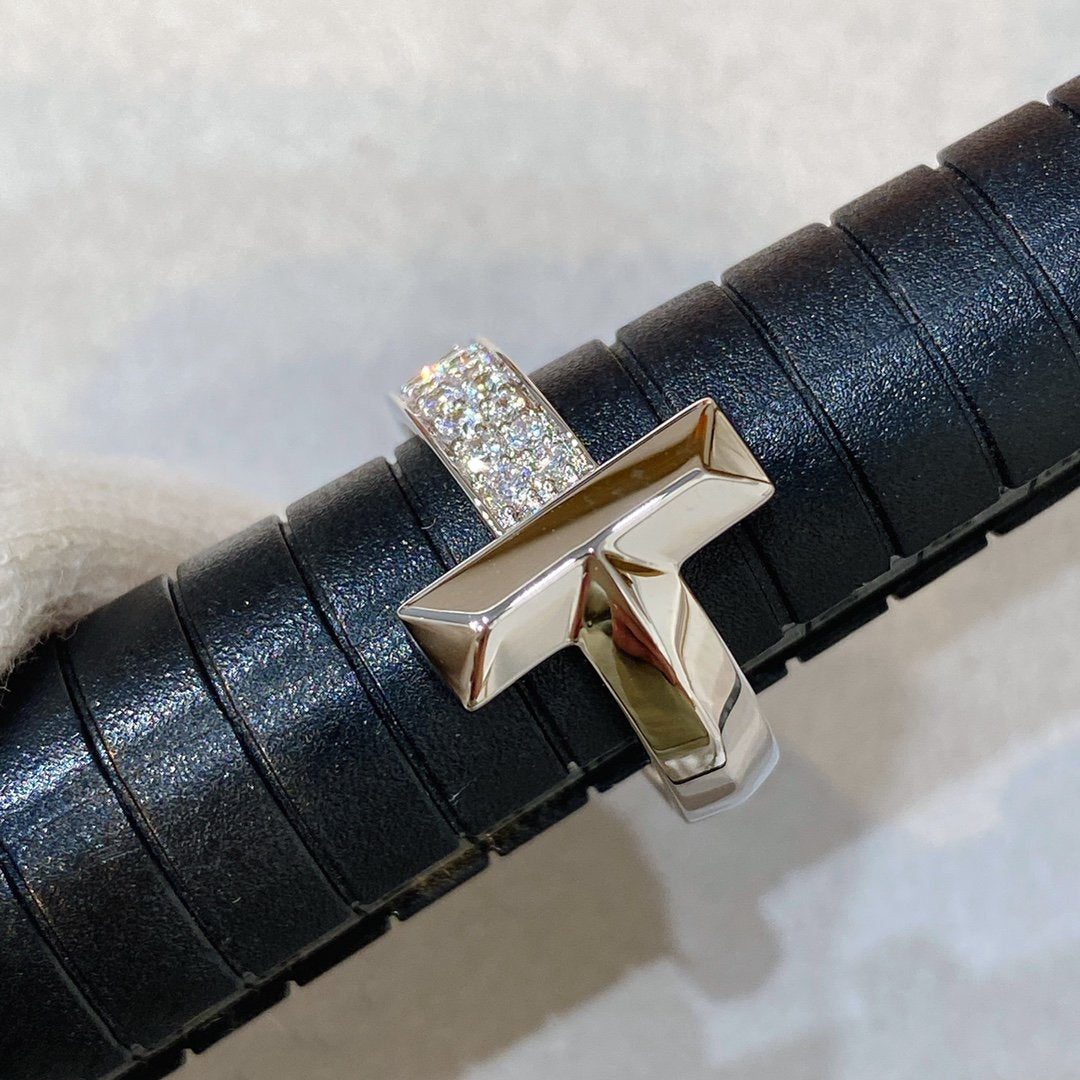 Tiffany T Wire Medium Cubic Zirconia Ring