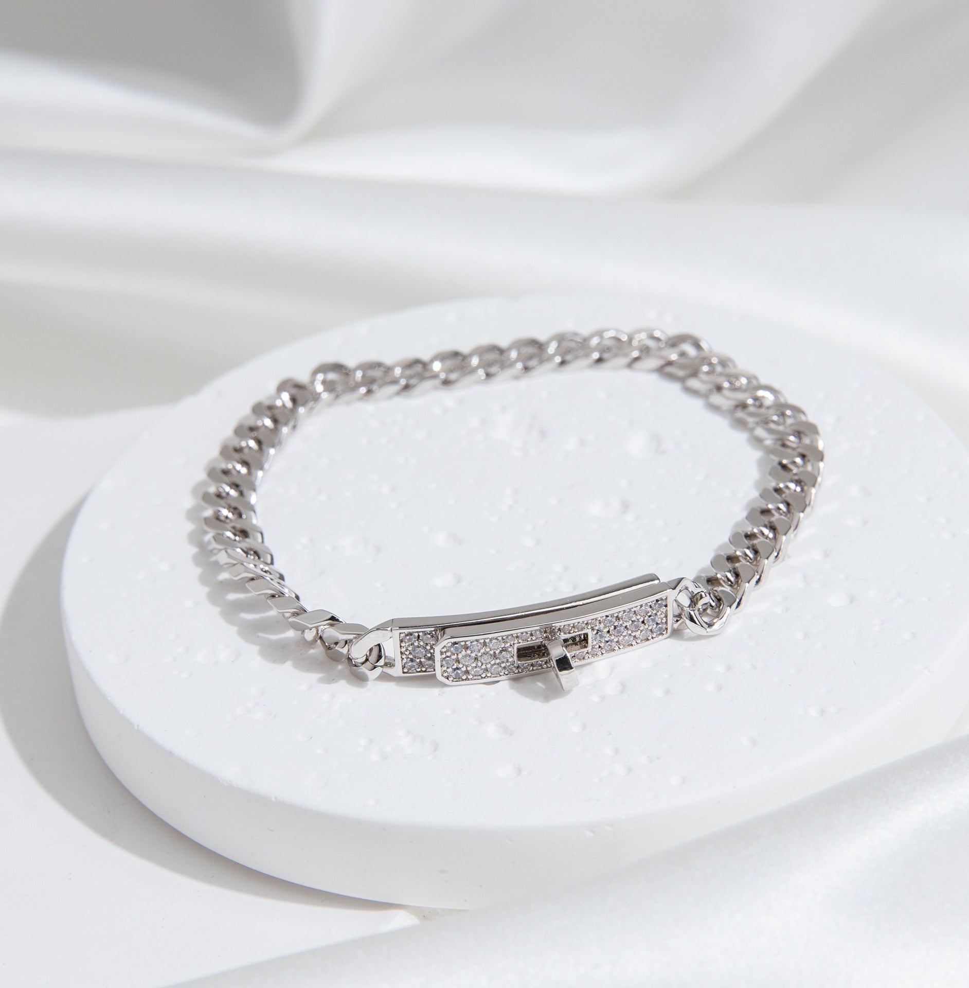 Hermes Kelly Chain Silver Cubic Zirconia Bracelet