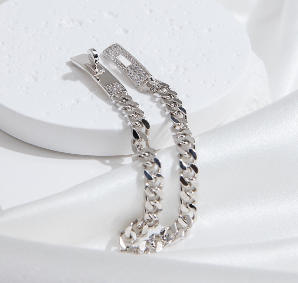 Hermes Kelly Chain Silver Cubic Zirconia Bracelet