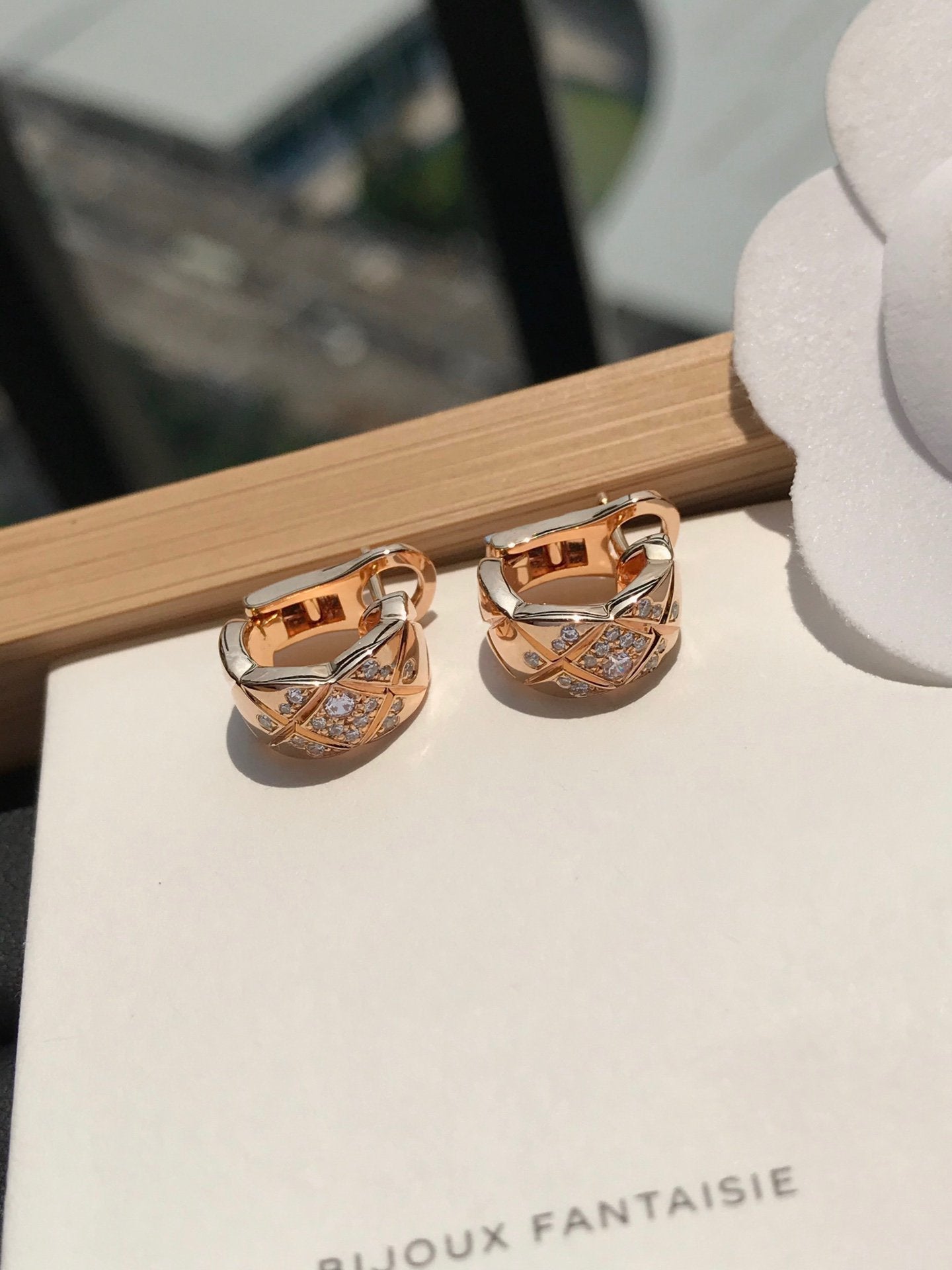 Chanel Crush Cubic Zirconia Pink Gold Earrings