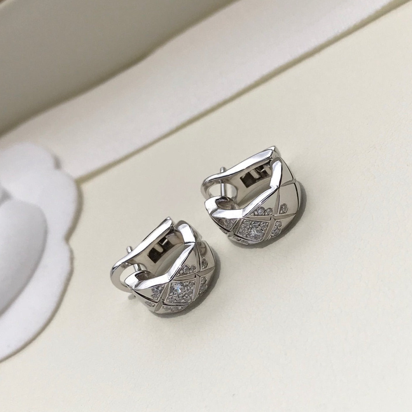 Chanel Crush Cubic Zirconia Silver Earrings