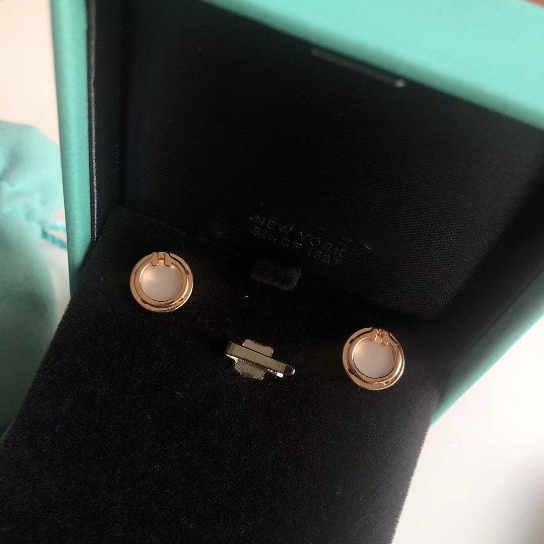 Tiffany Pearl Circle Earrings Mother