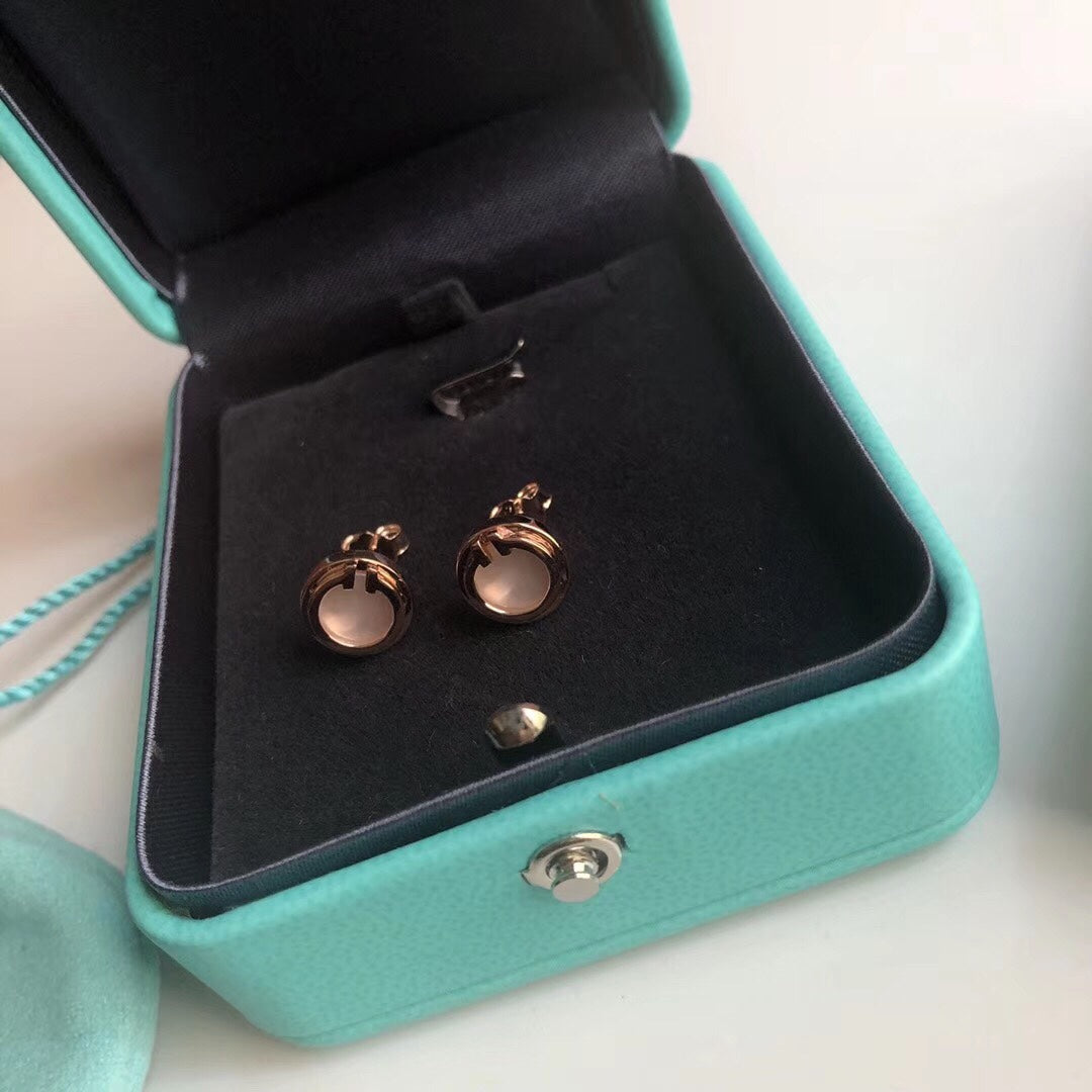 Tiffany Pearl Circle Earrings Mother