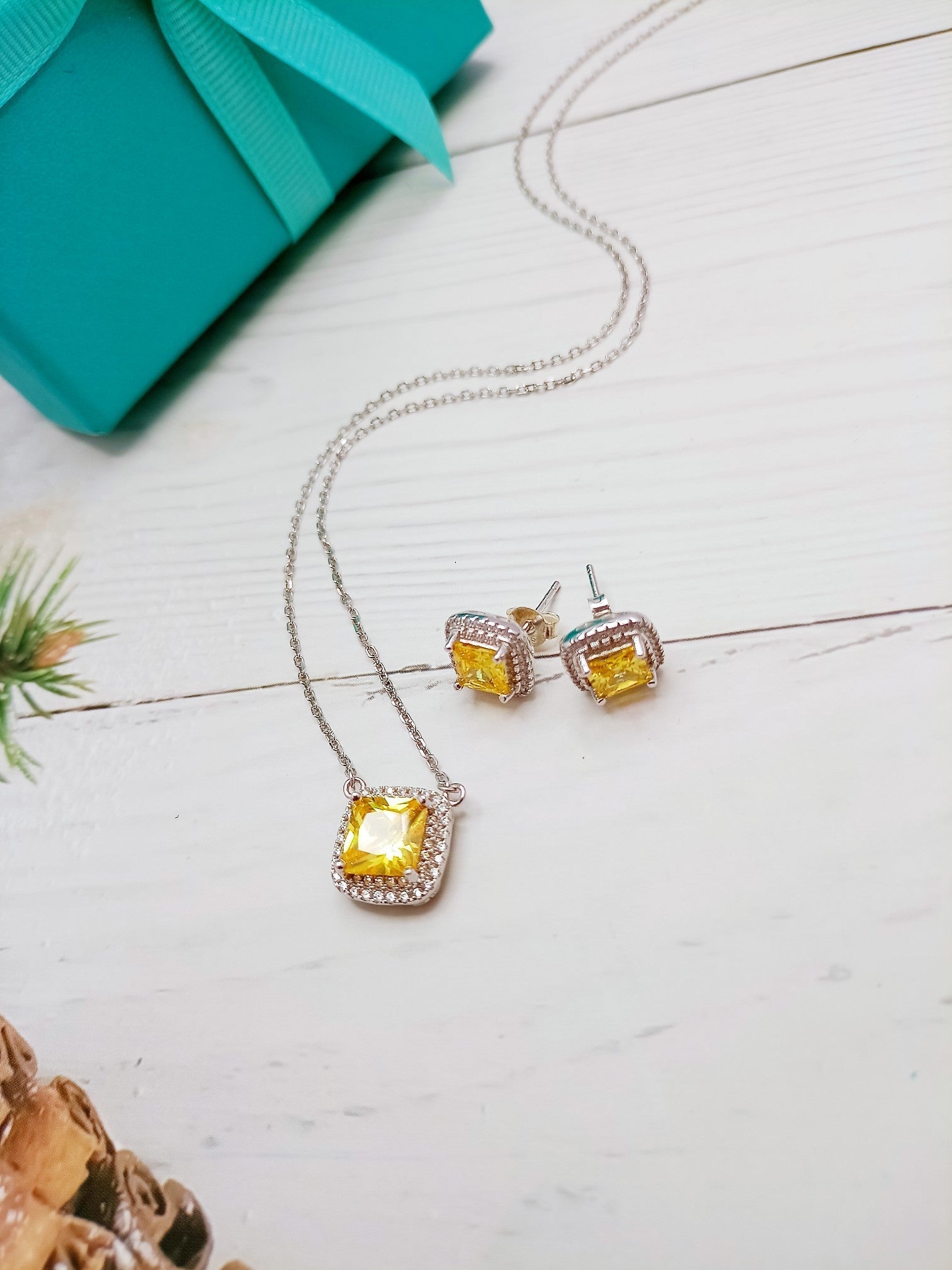 Tiffany Sparklers Citrine Gemstone Pendant Necklace Sterling Silver