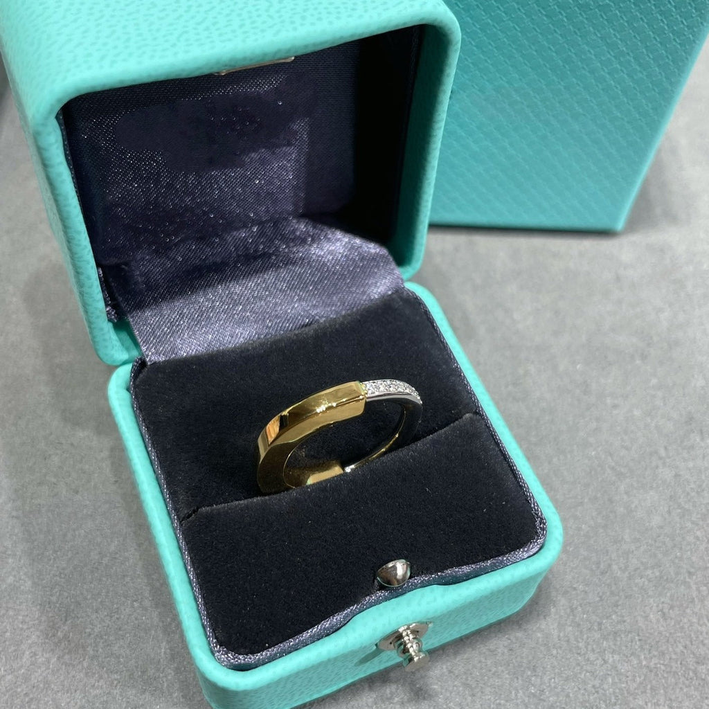 Tiffany Lock Cubic Zirconia Ring