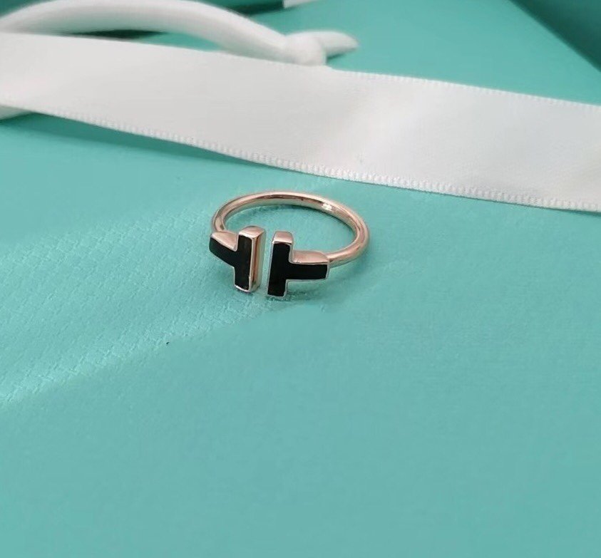 Tiffany T Small Onyx Pink Gold Ring