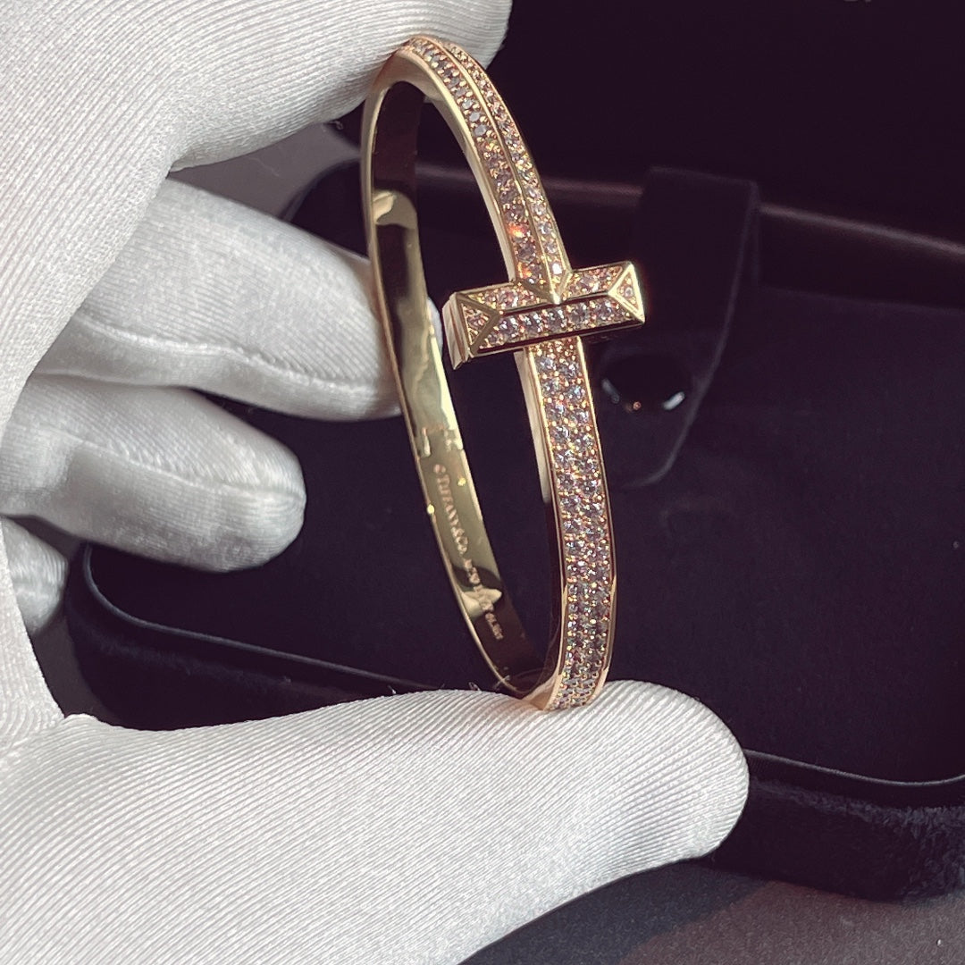Tiffany T1 Wide Hinged Bangle Cubic Zirconia Paved Bracelet