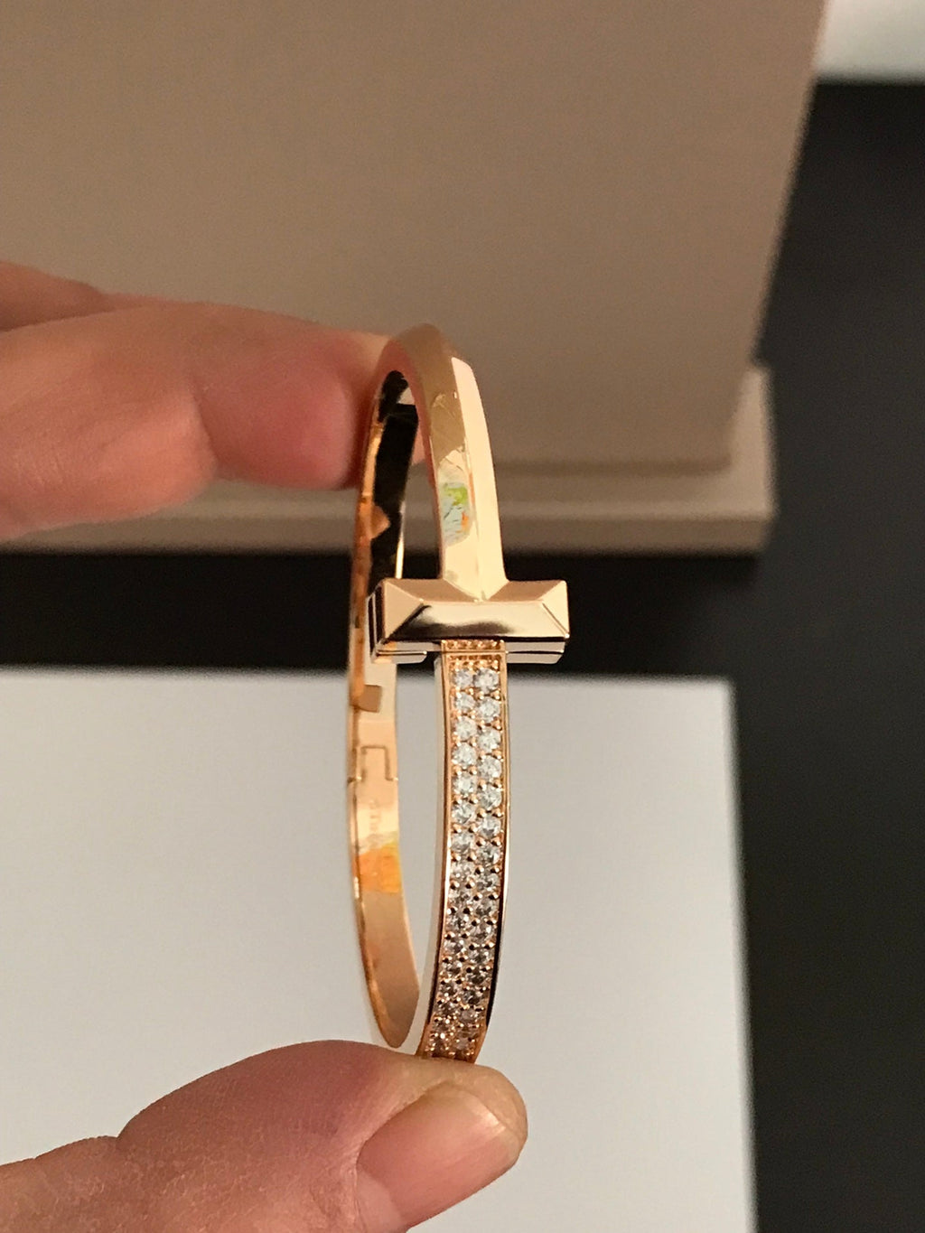 Tiffany T1 Wide Cubic Zirconia Hinged Bangle Pink Gold