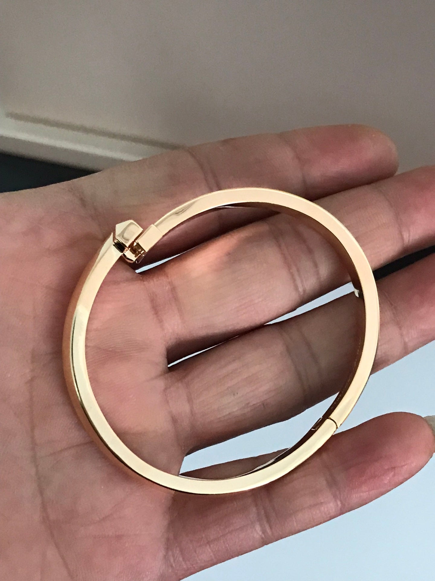 Tiffany T1 Wide Cubic Zirconia Hinged Bangle Pink Gold