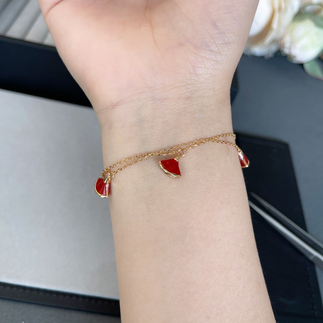 Bvlgari 4 Motif Gold Diva Dream Bracelet