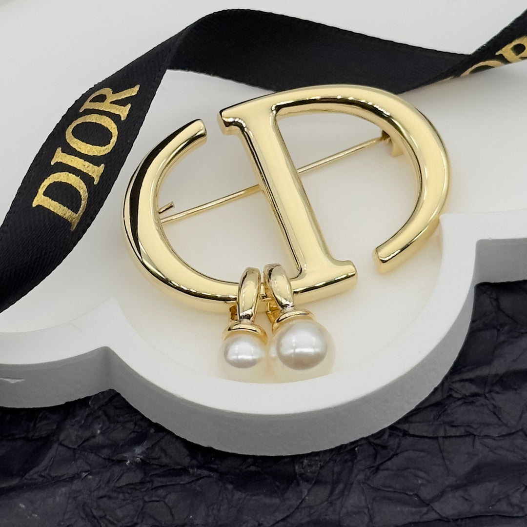Dior CD Brooch 172617
