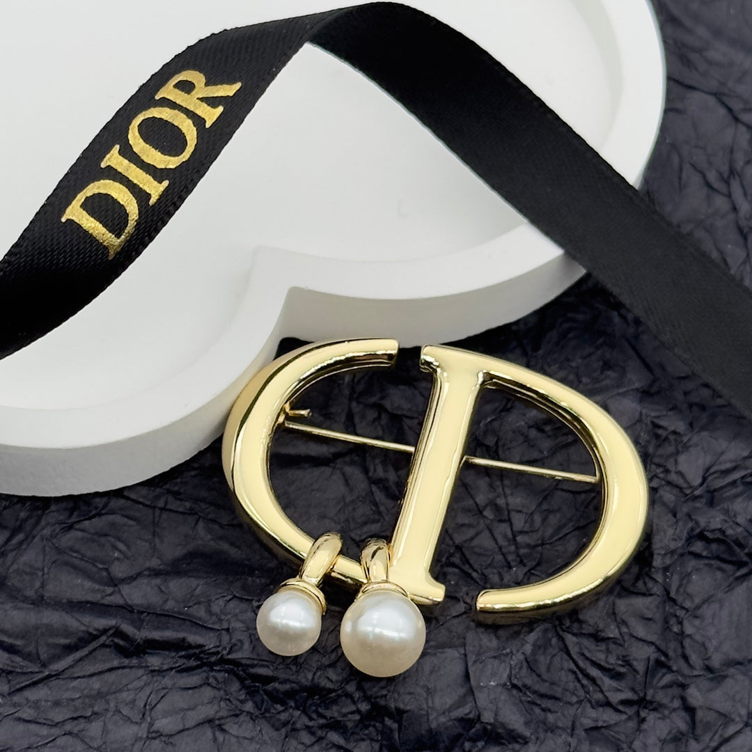 Dior CD Brooch 172617