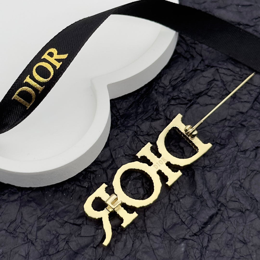 Dior CD Brooch 172614