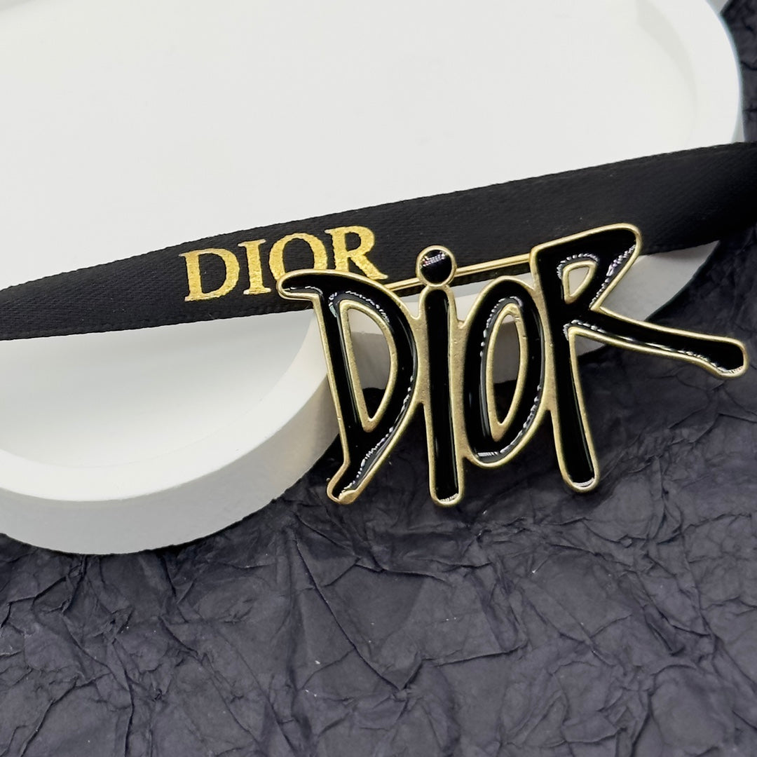 Dior CD Brooch 172879