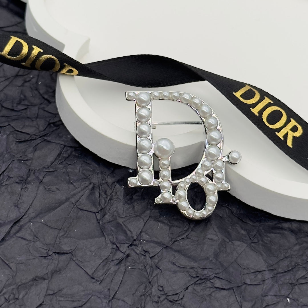 Dior CD Brooch 172878