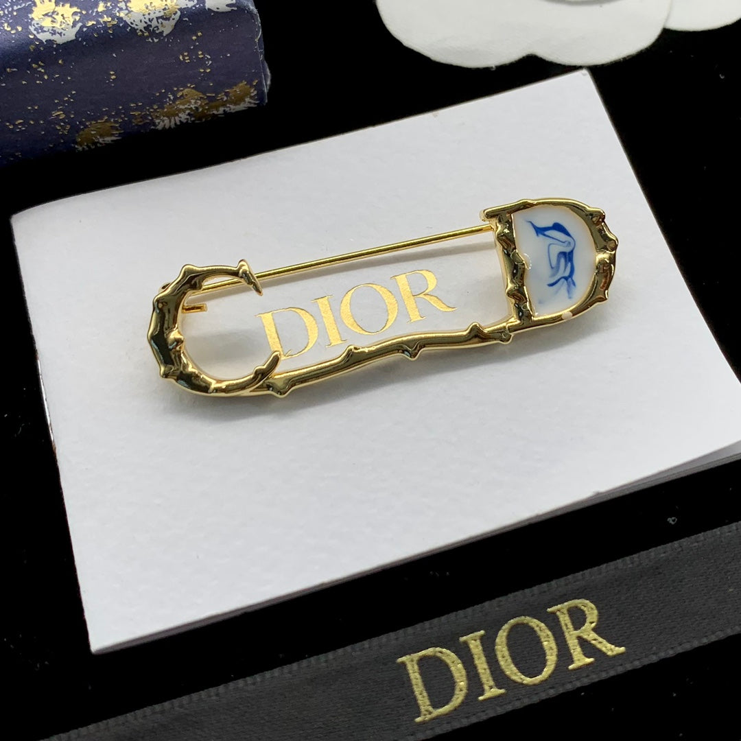 Dior CD Brooch 176977