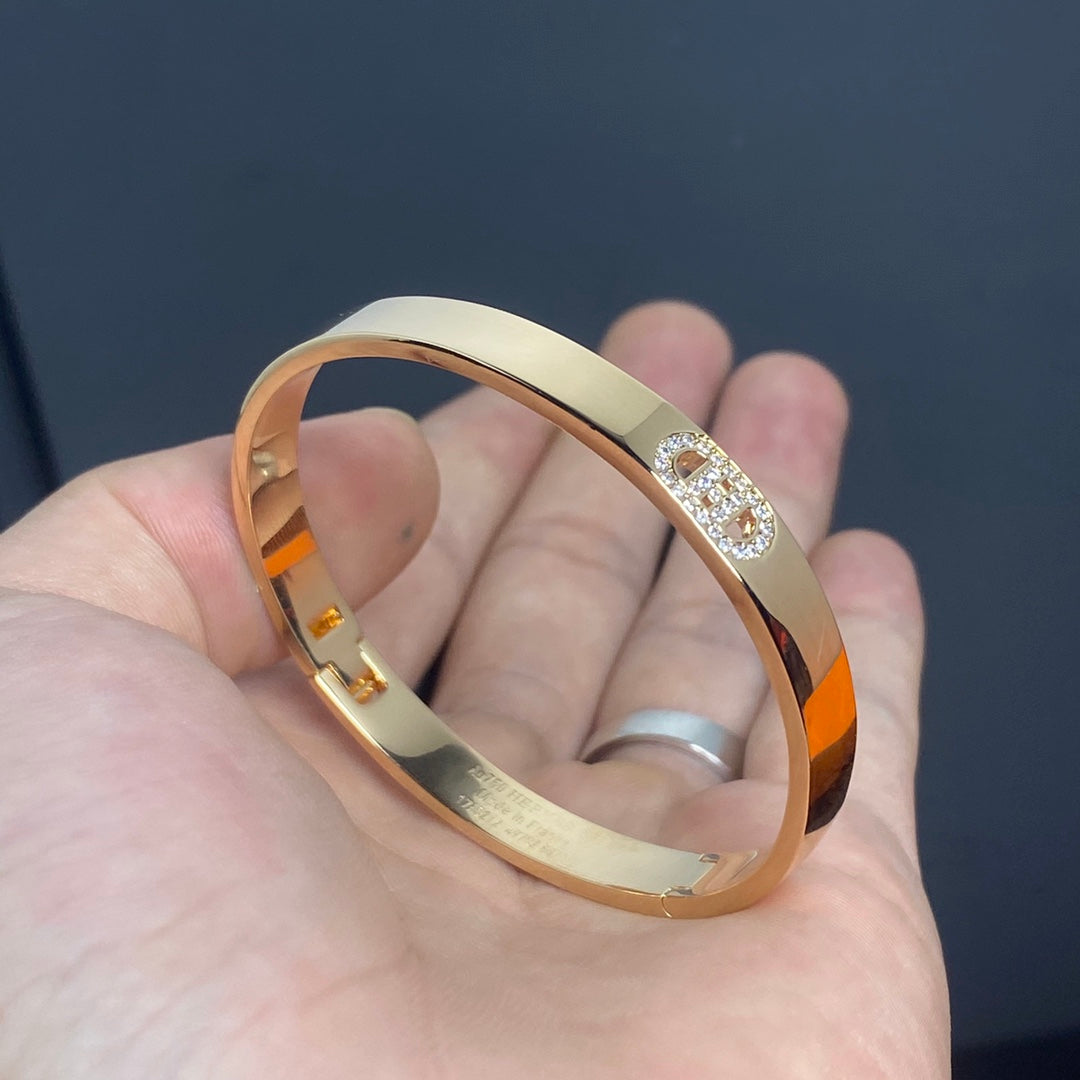 Hermes H Pig Nose Diamond-Encrusted Bracelet