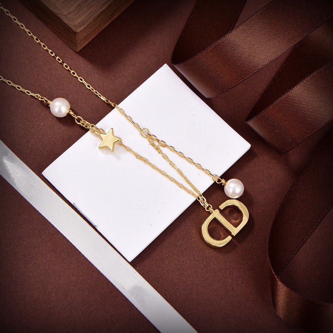 Dior CD Star Pendant Gold Diamond Necklace