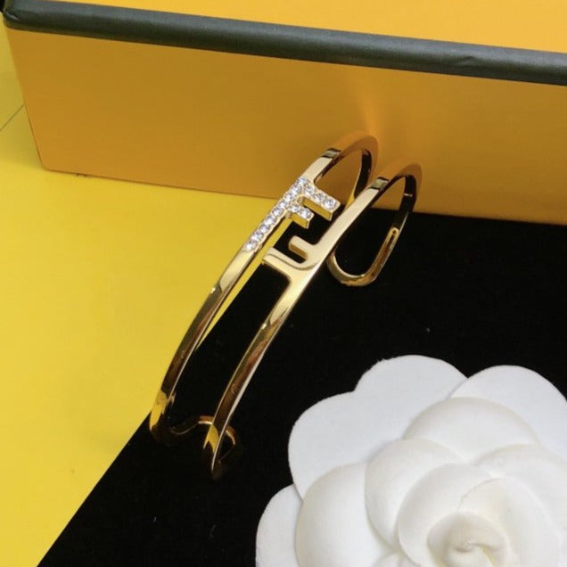 Fendi O'Lock Open Bracelet Gold Diamond