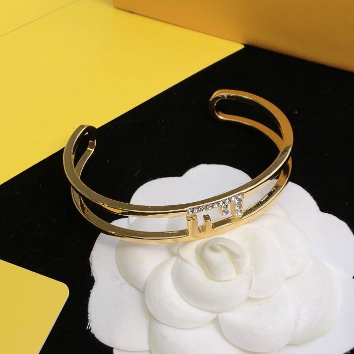 Fendi O'Lock Open Bracelet Gold Diamond
