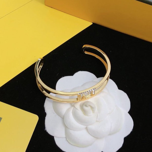 Fendi O'Lock Open Bracelet Gold Diamond