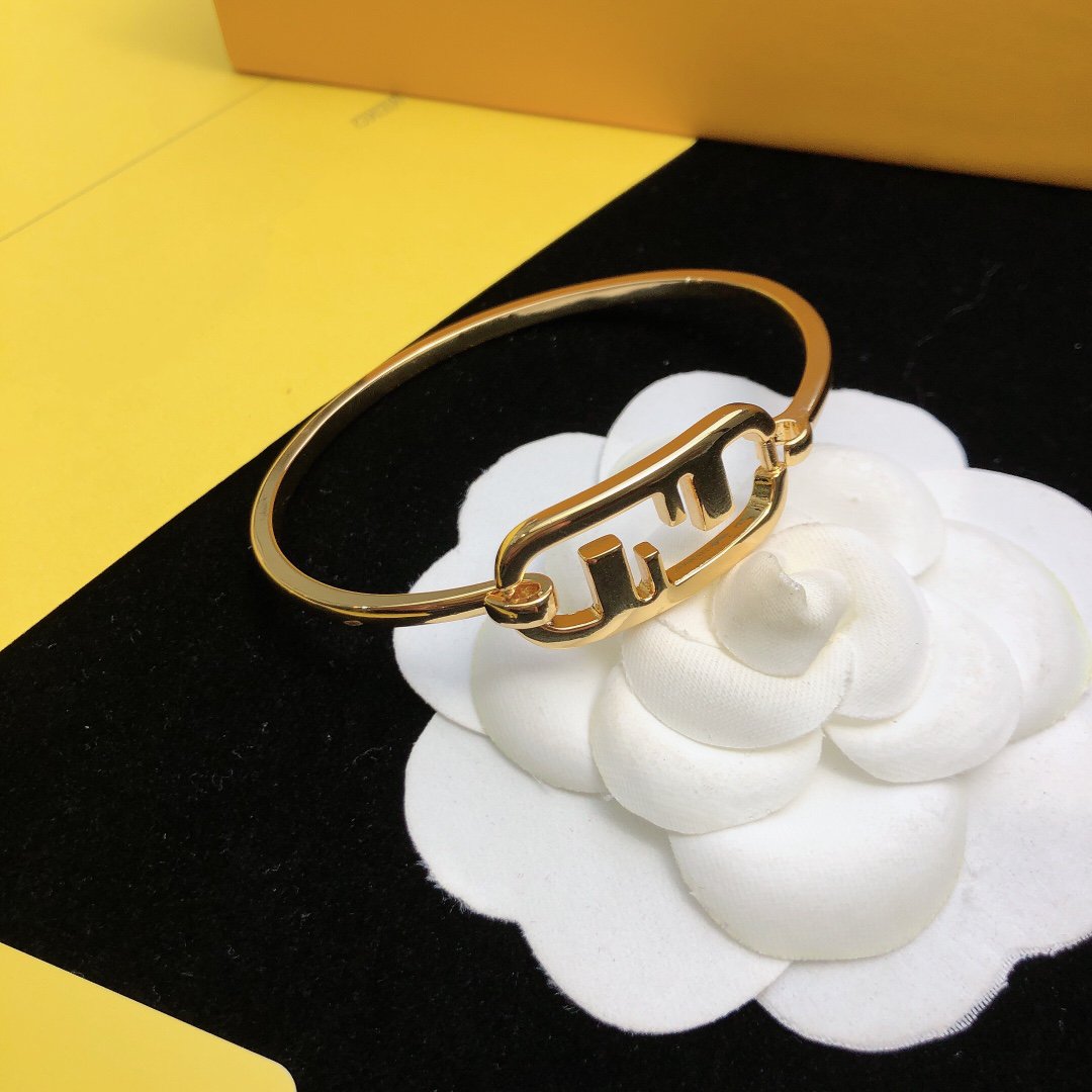 Fendi O'Lock Gold Bracelet