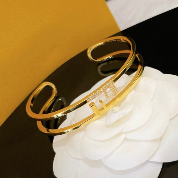 Fendi O'Lock Open Oval Bracelet Gold Diamond