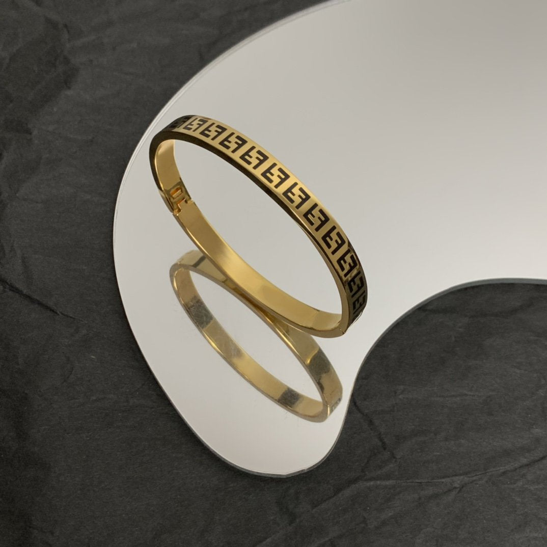 Fendi Forever F Gold Bracelet Black