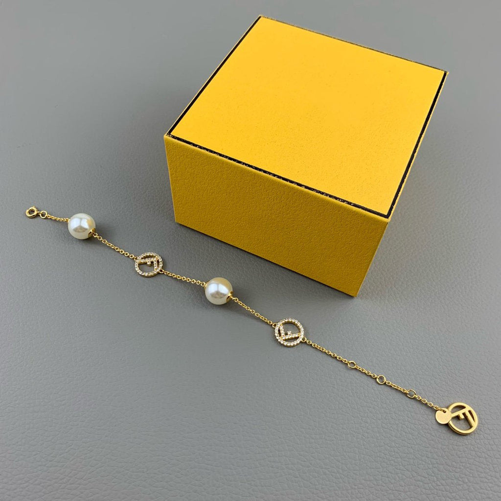 Fendi F Bracelet Pearl Gold Diamond