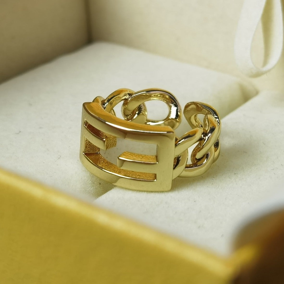 Fendi FF Ring Open Gold