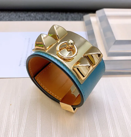 Hermes Collier de Chien Bracelet Leather with Gold Hardware