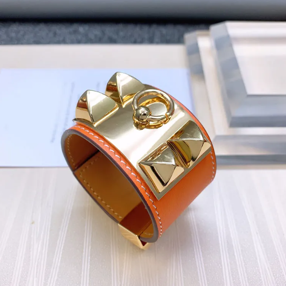 Hermes Collier de Chien Bracelet Leather with Gold Hardware