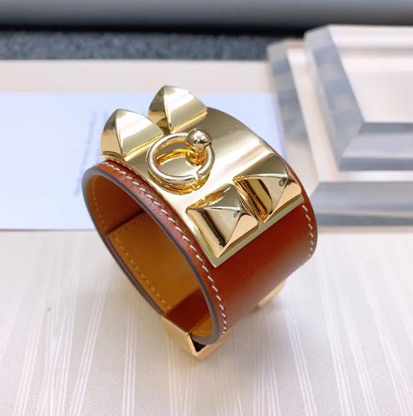 Hermes Collier de Chien Bracelet Leather with Gold Hardware