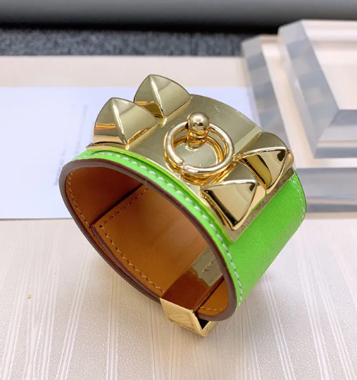 Hermes Collier de Chien Bracelet Leather with Gold Hardware