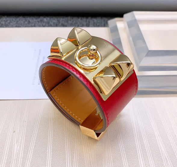 Hermes Collier de Chien Bracelet Leather with Gold Hardware