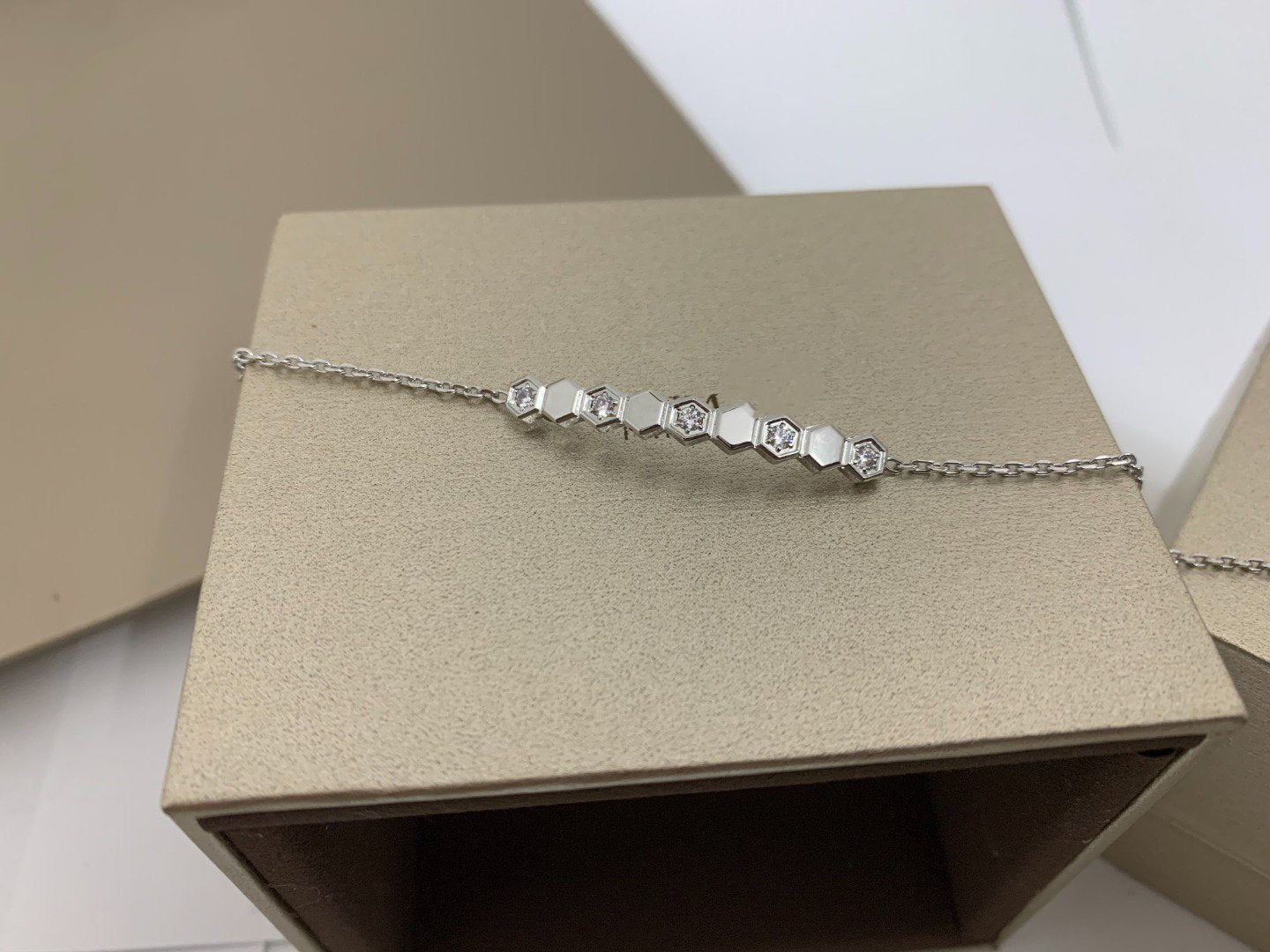 Chaumet Bee Love Bracelet Cubic Zirconia
