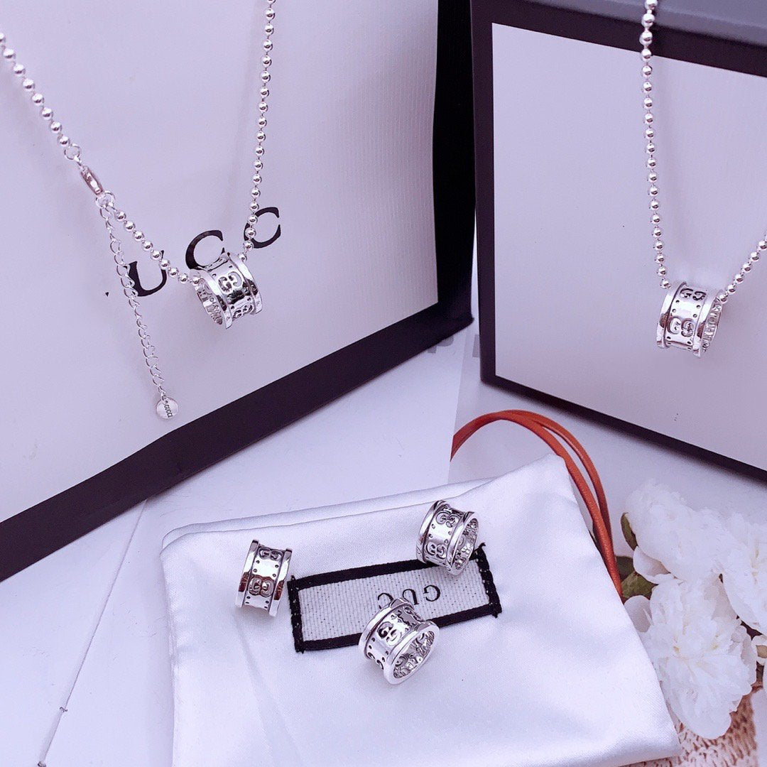 Gucci Necklace GG Icon White Gold